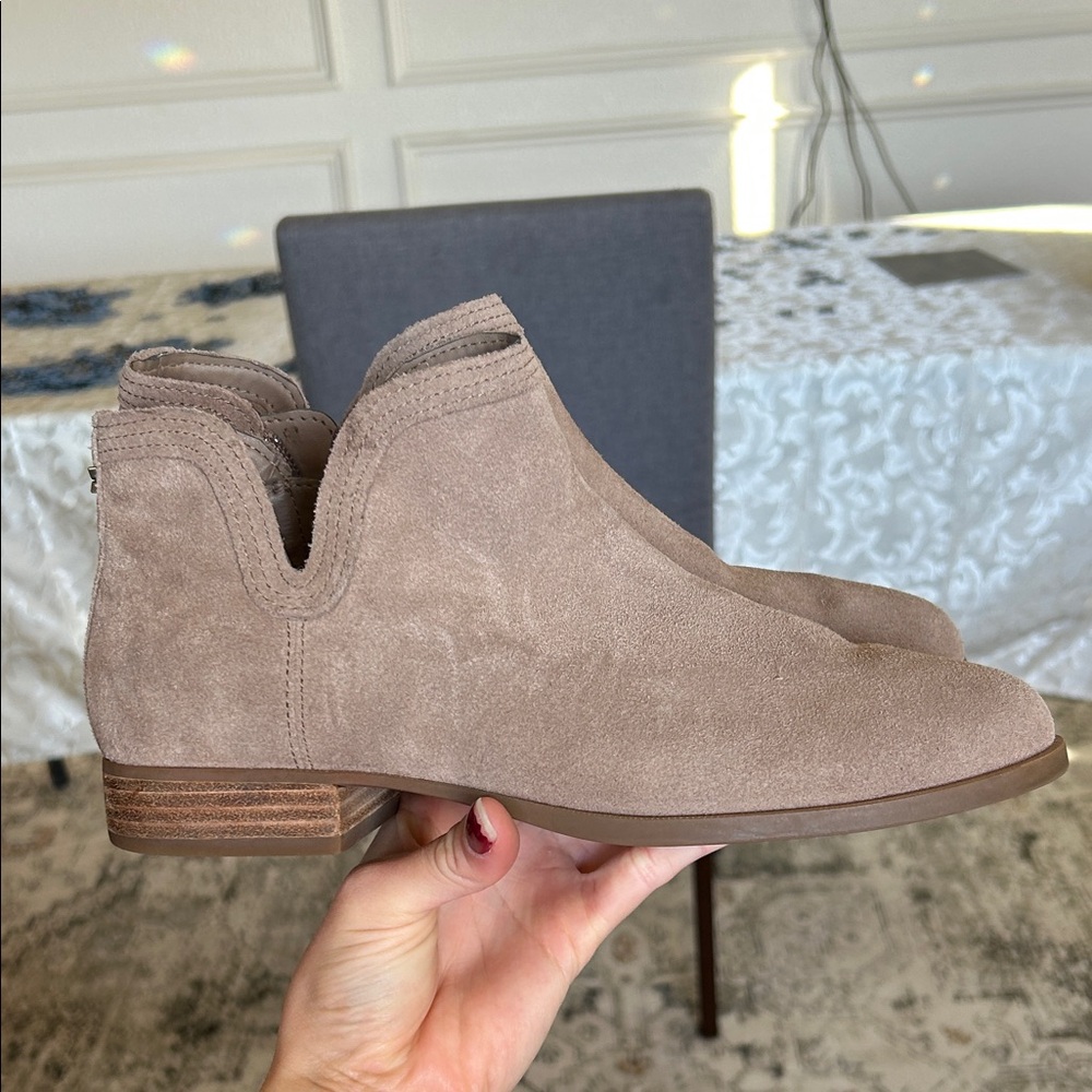 Koolaburra by UGG Taupe Suede Ankle Booties